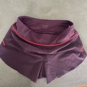 Athletes Run With It Short size small